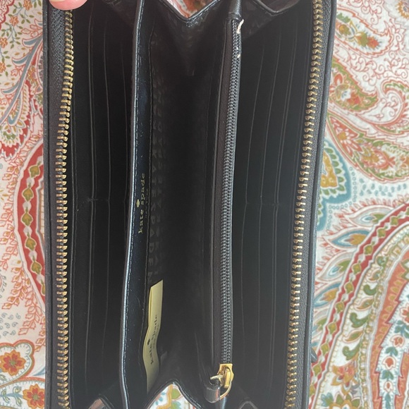 Kate Spade black leather wallet - Picture 2 of 2